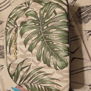 MK Travel Pouch